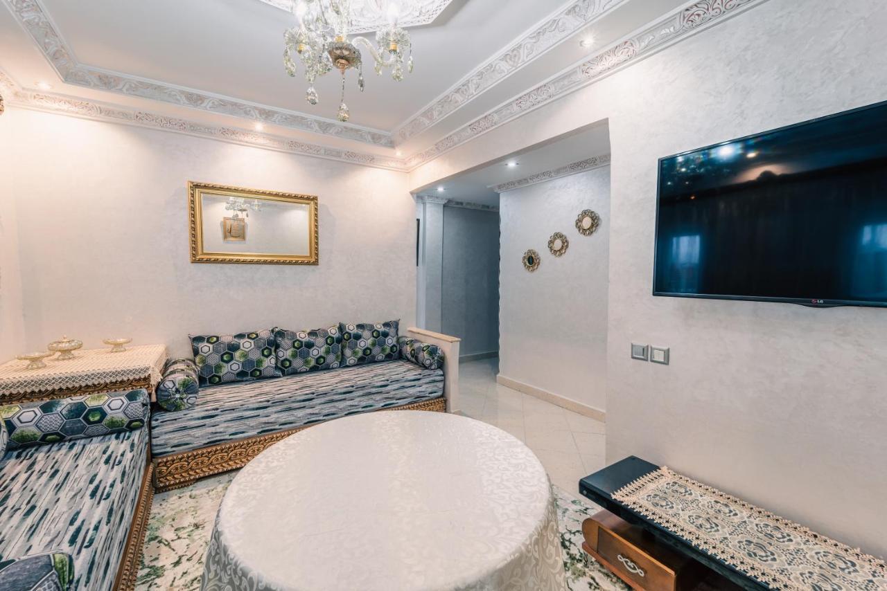 Amplio Apartamento En El Centro De Tanger Apartment Luaran gambar